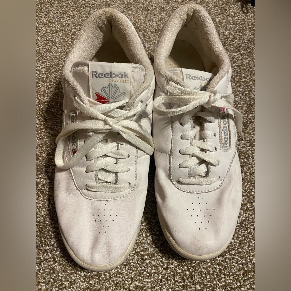 Reebok Vintage Women’s Classic Size 8.5